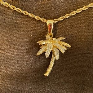 18k gold plated vermeil chain & pendent